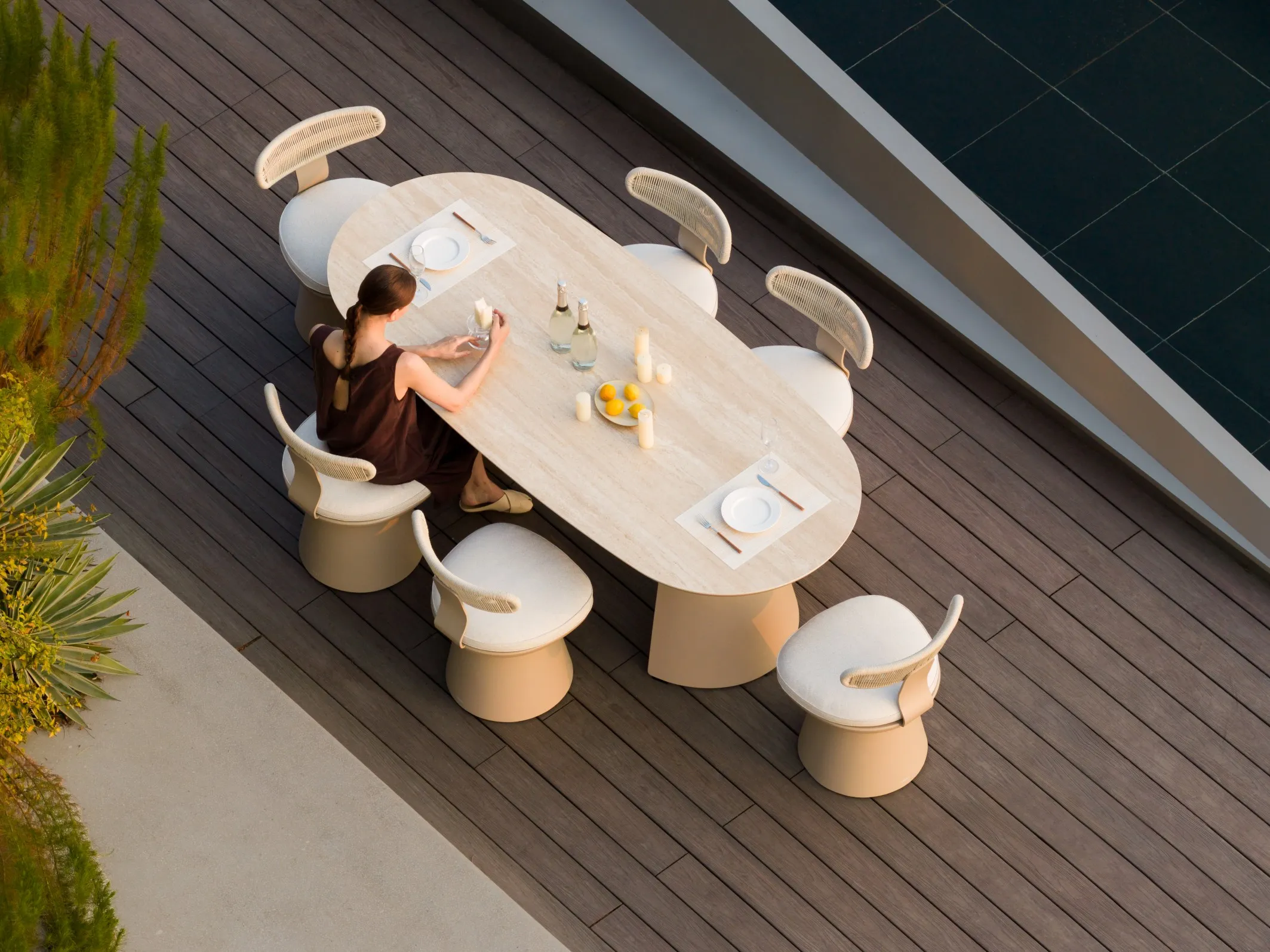 CALLA outdoor dinning table - Image 12