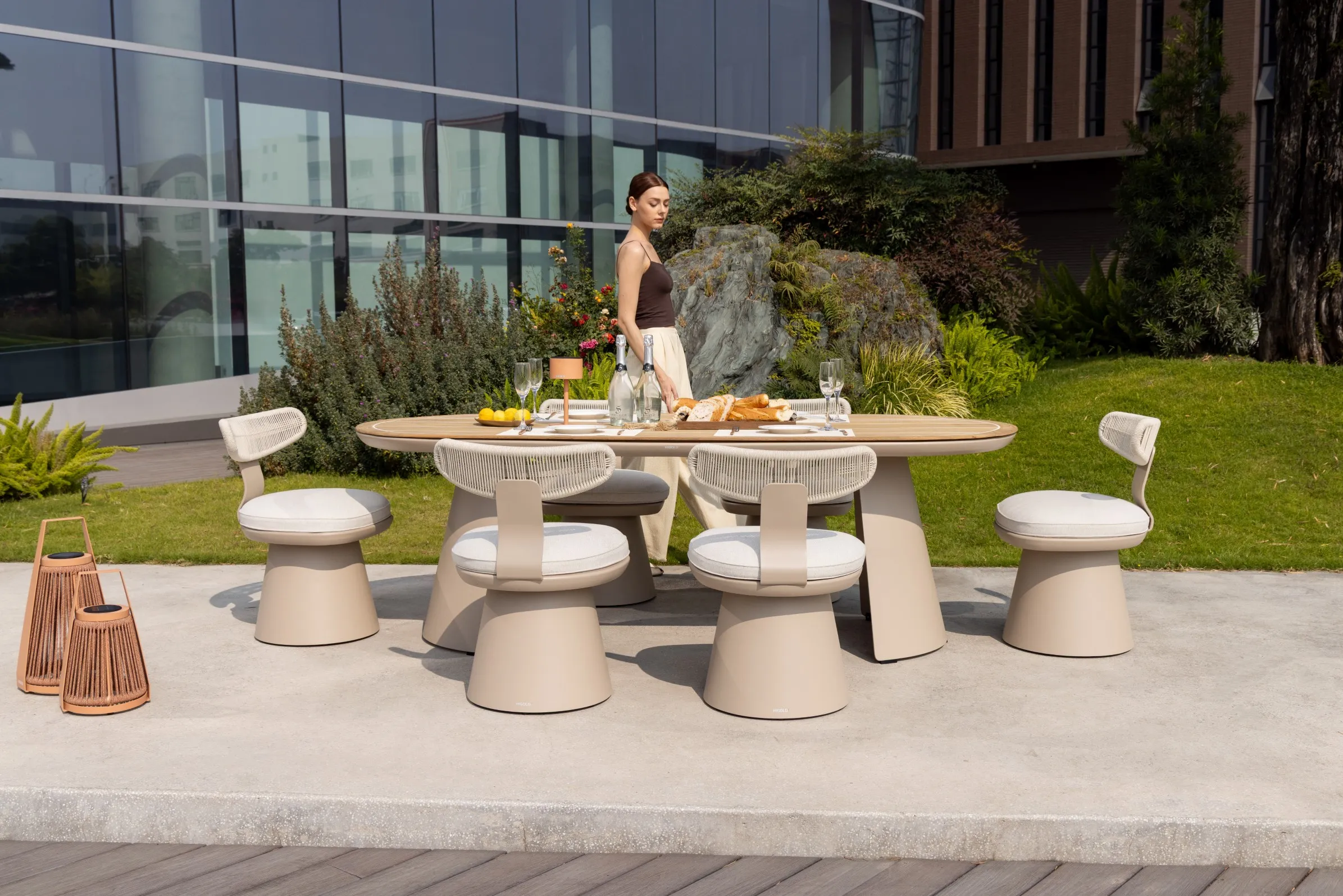 CALLA outdoor dinning table - Image 6
